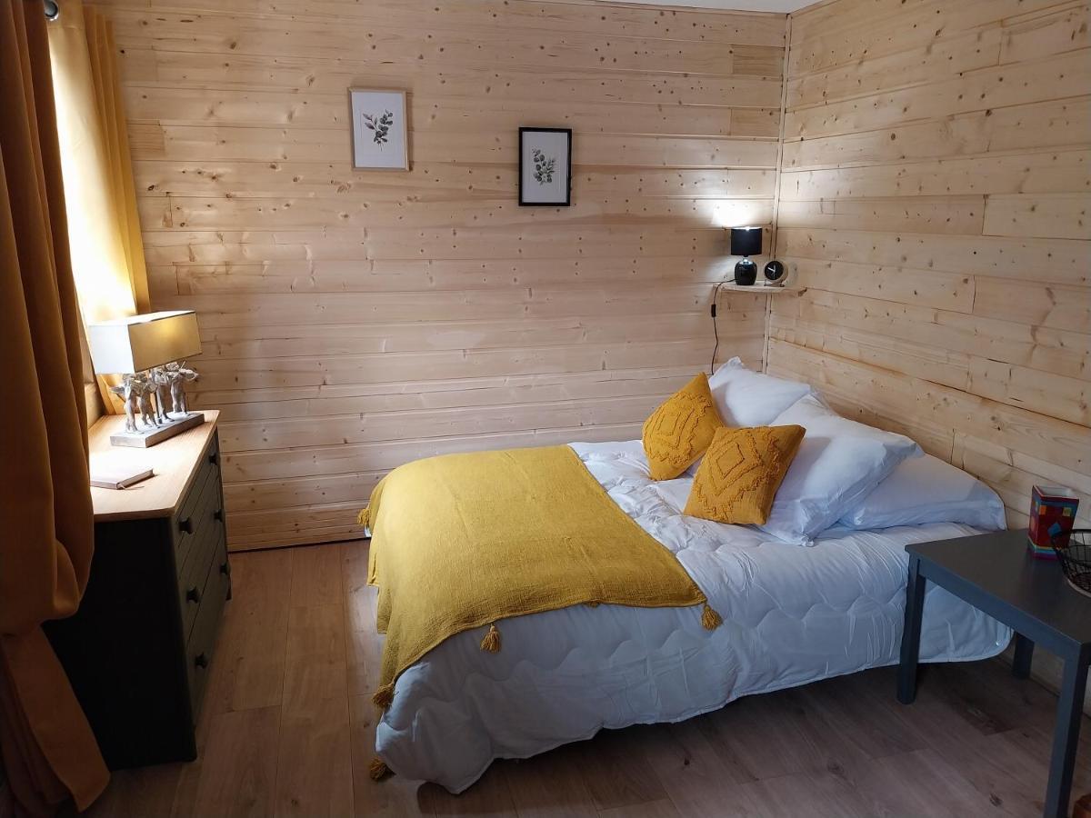 Petit Studio Dans La Prairie Saint-Auban  Dış mekan fotoğraf
